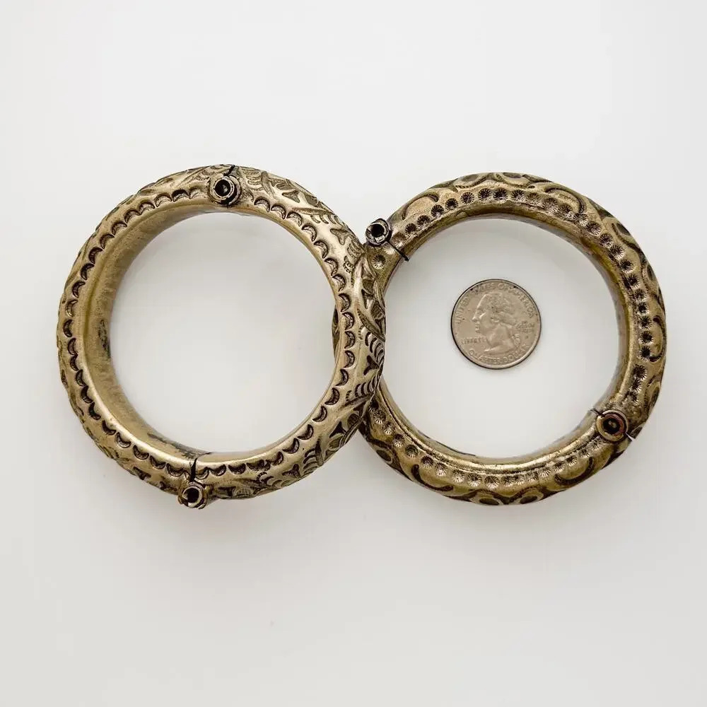 Handmade Dokra Tribal Bangles Set of 2 | Hinged Brass | India